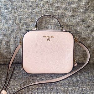 MICHAEL Michael Kors Jet Set Pebbled Medium Crossbody Bag